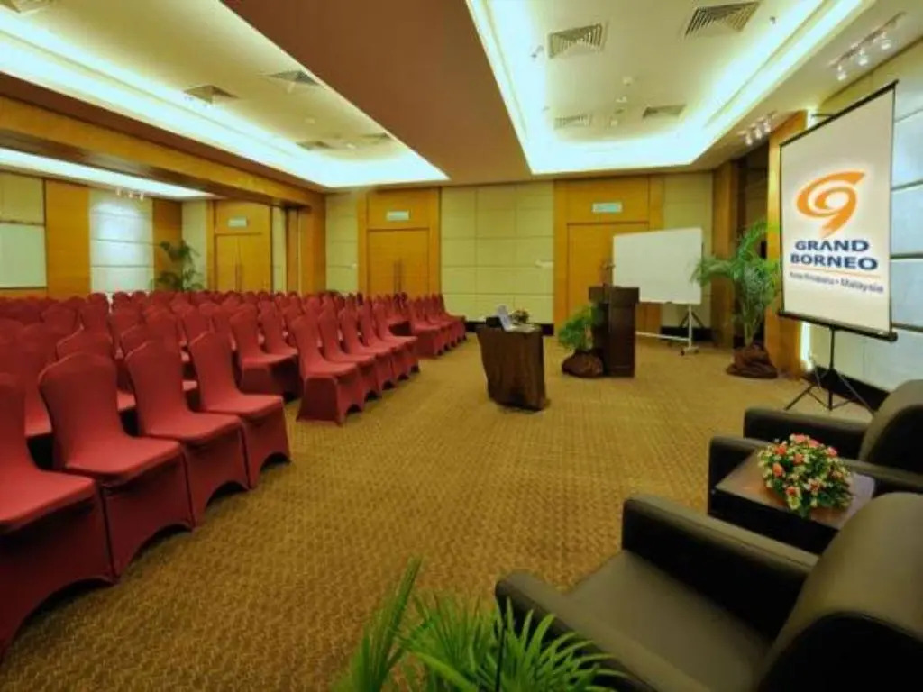 Grand Borneo Hotel