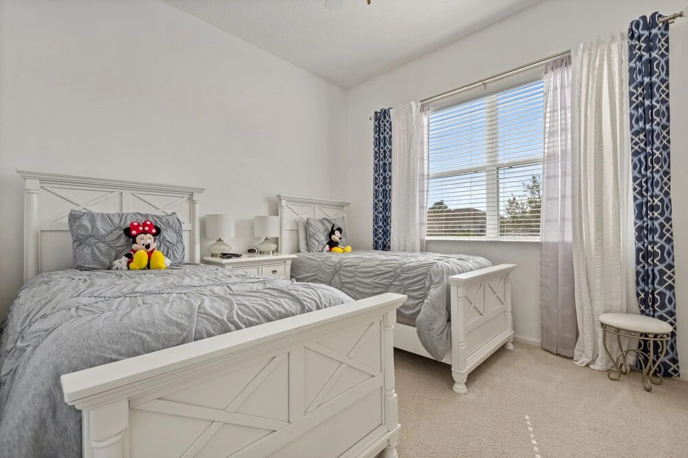 Rvh_295r Sparkling Oasis 4 Bedroom Home