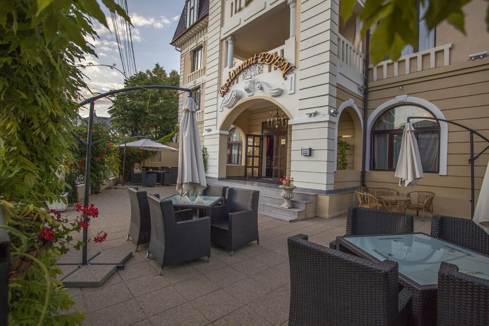 Hotel Eden