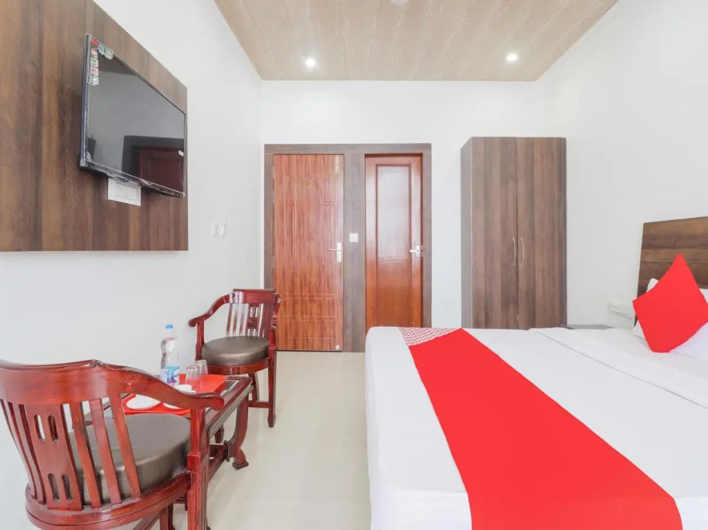 Fabexpress Kalsia Home Stay