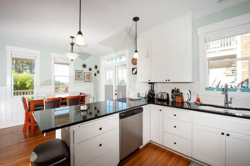The Black Pearl 3 Bedroom Home