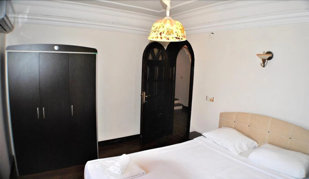 Secret Villa Bitez - 3 Bedrooms