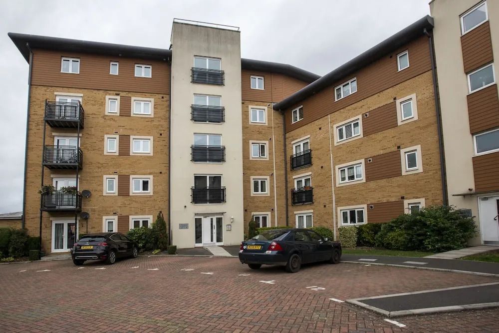 Karah Suites - Manley Gardens Apartments
