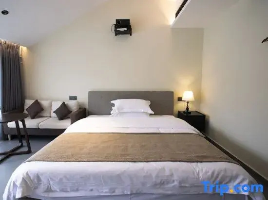 Youbian Homestay (Border City Chadong Scenic Area)