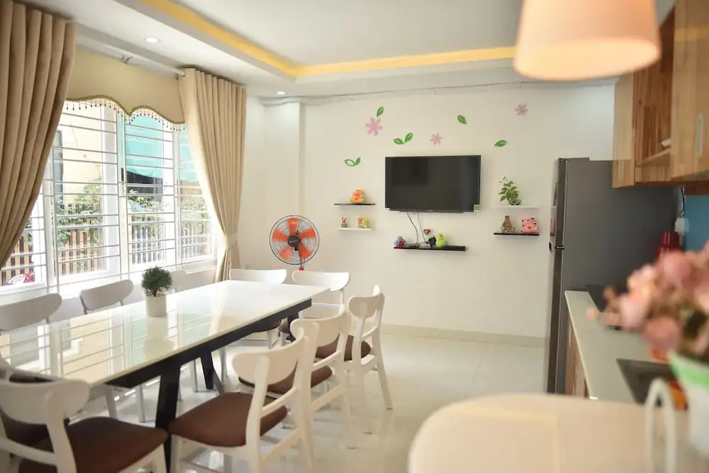 Toms Homestay Huế