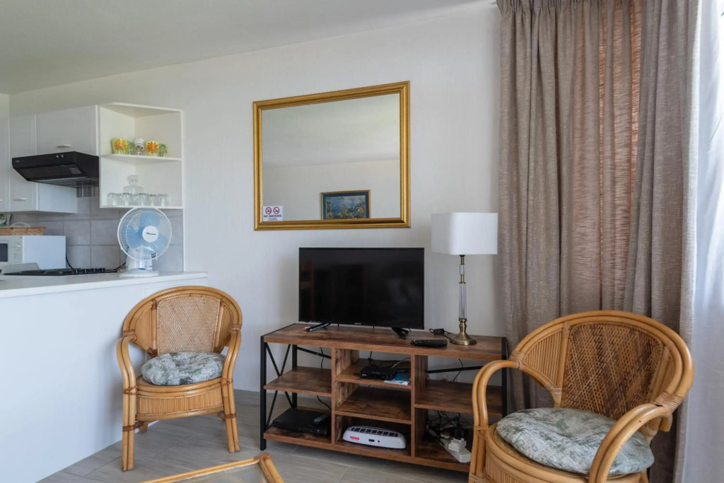 Chakas Cove 76