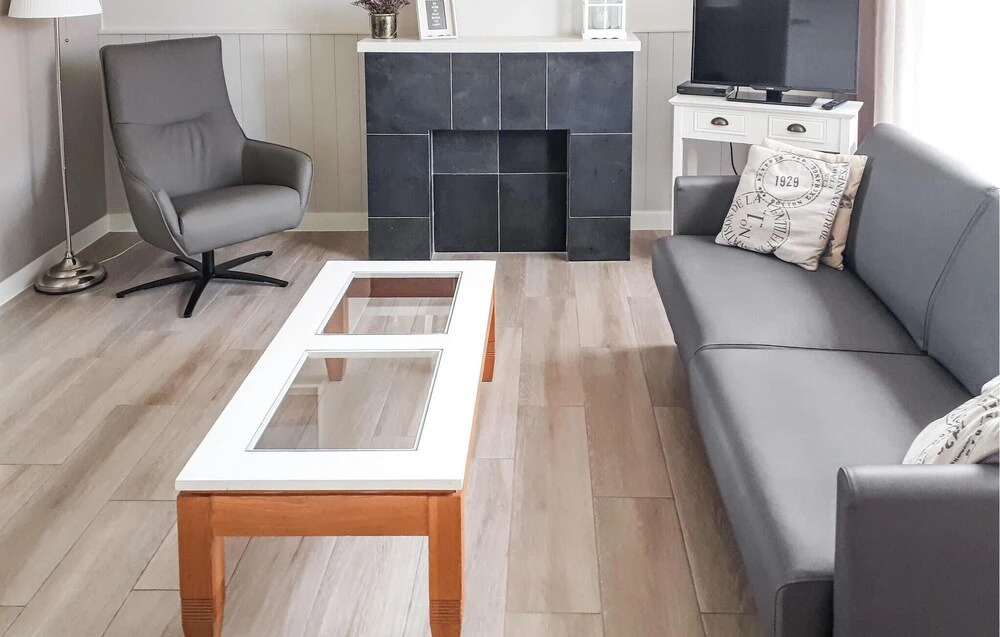 Stunning Home In Breskens With Wifi