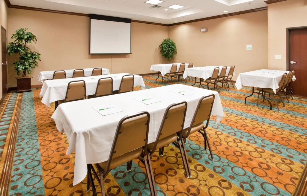 Holiday Inn Columbia East by IHG
