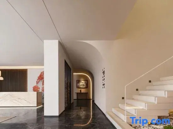 Jingdezhen Baolaixi Resort Hotel (Sanbao International Ceramic Art Village Store)
