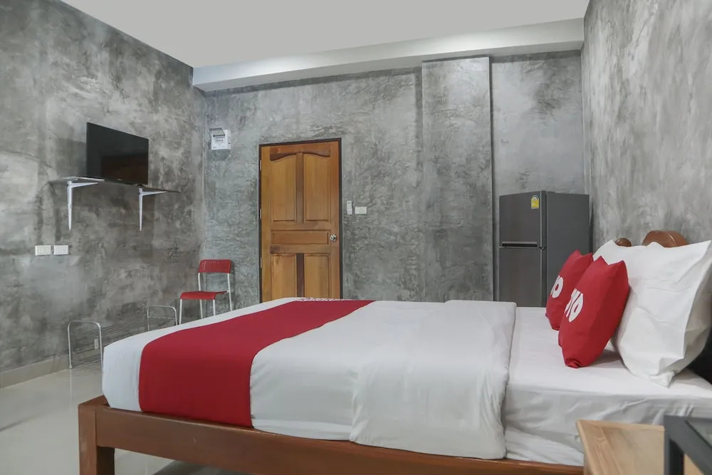 OYO 958 The Airport Residence