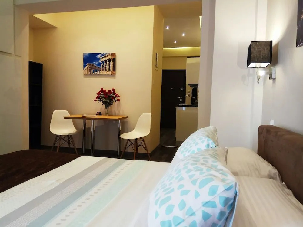 Athens Luxurious Suite 30