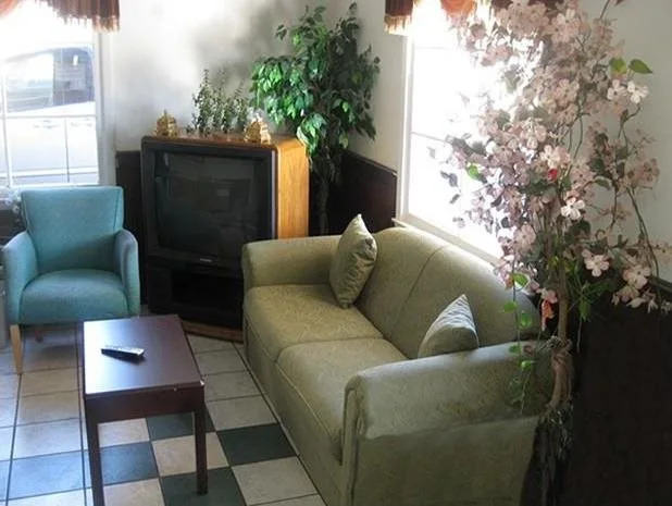 Scottish Inn and Suites Perry