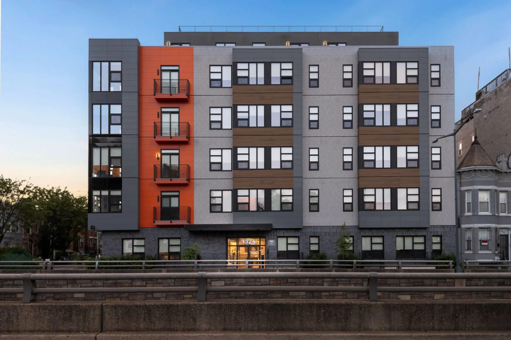 Reside NoMa, a Wyndham Residence