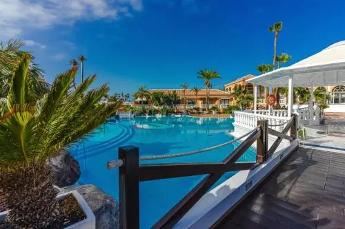 Playa Las Vistas Royal