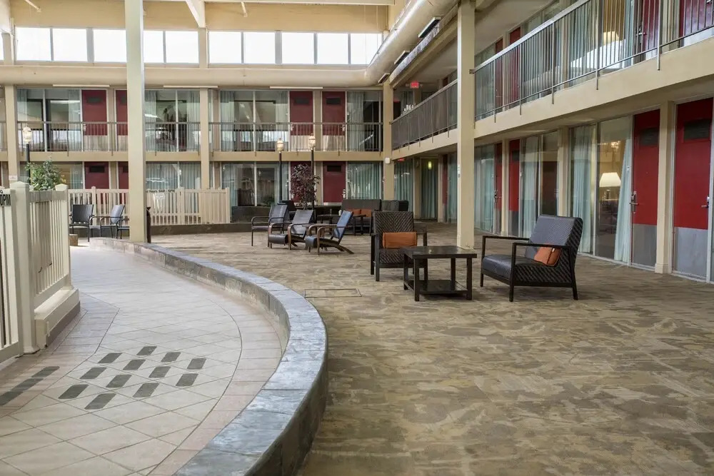 Grand Idaho Inn & Suites