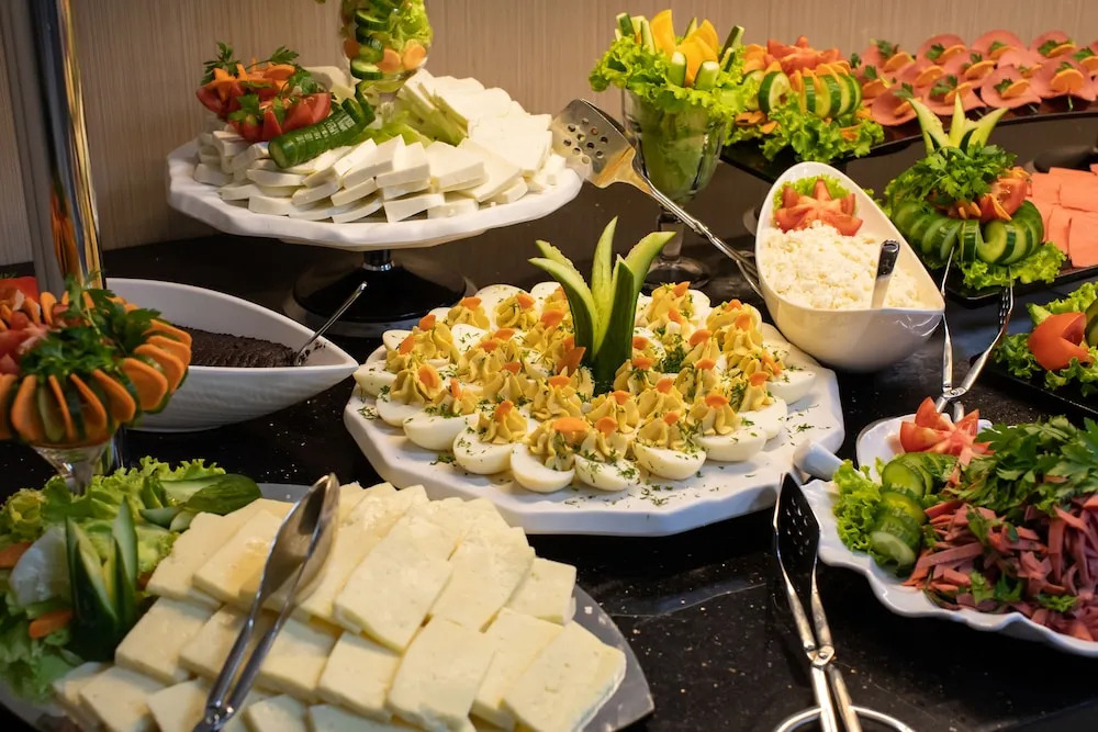 Engin Otel