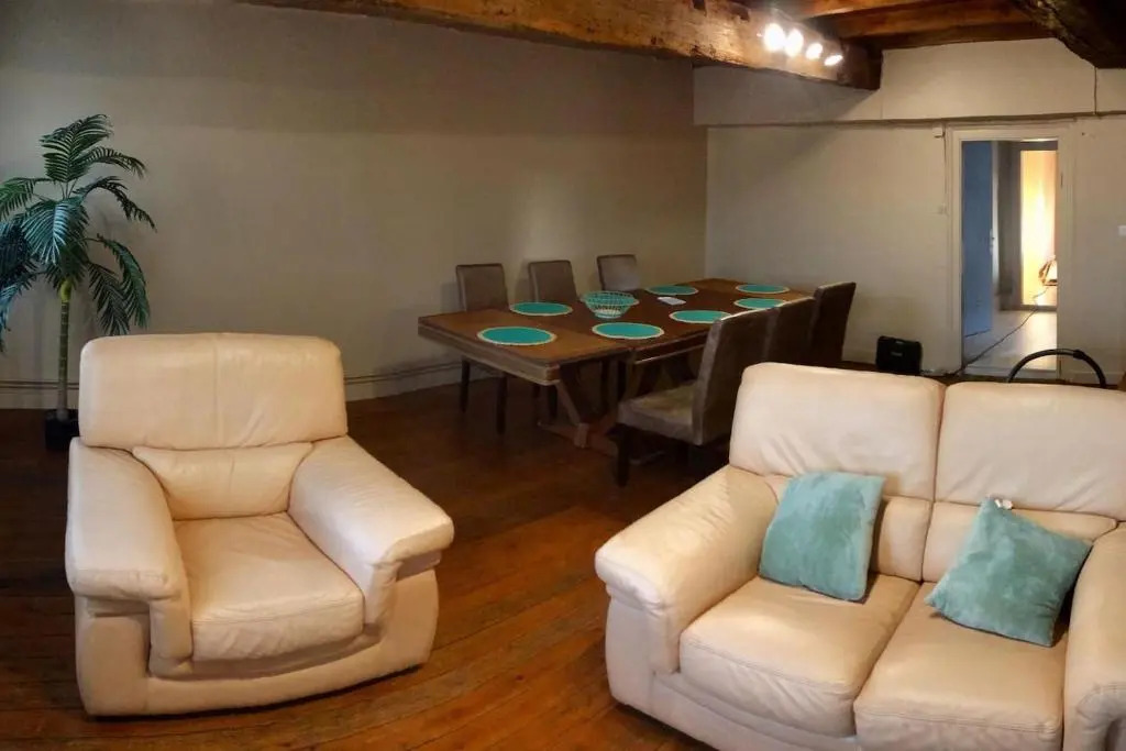 Grand appartement idéalement situé 7 places