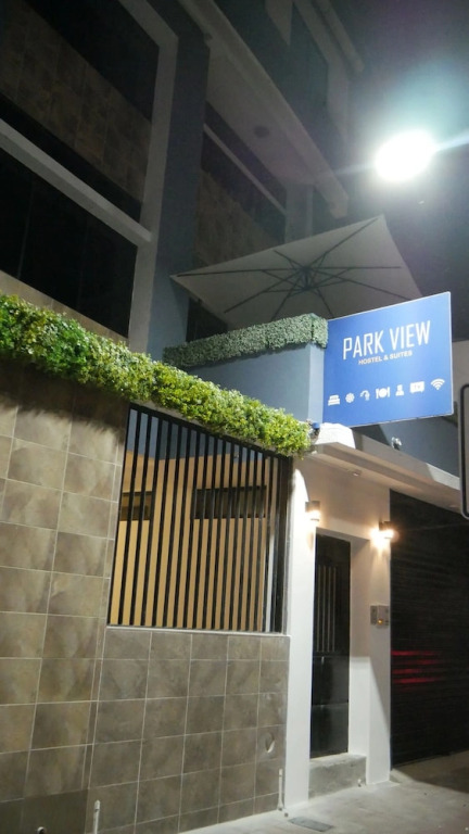 Park View Hostel & Suites