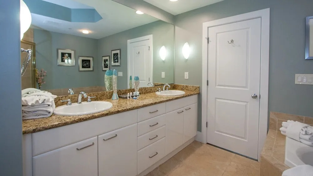 Two Bedroom With Breathtaking Views - Unit Crc0616