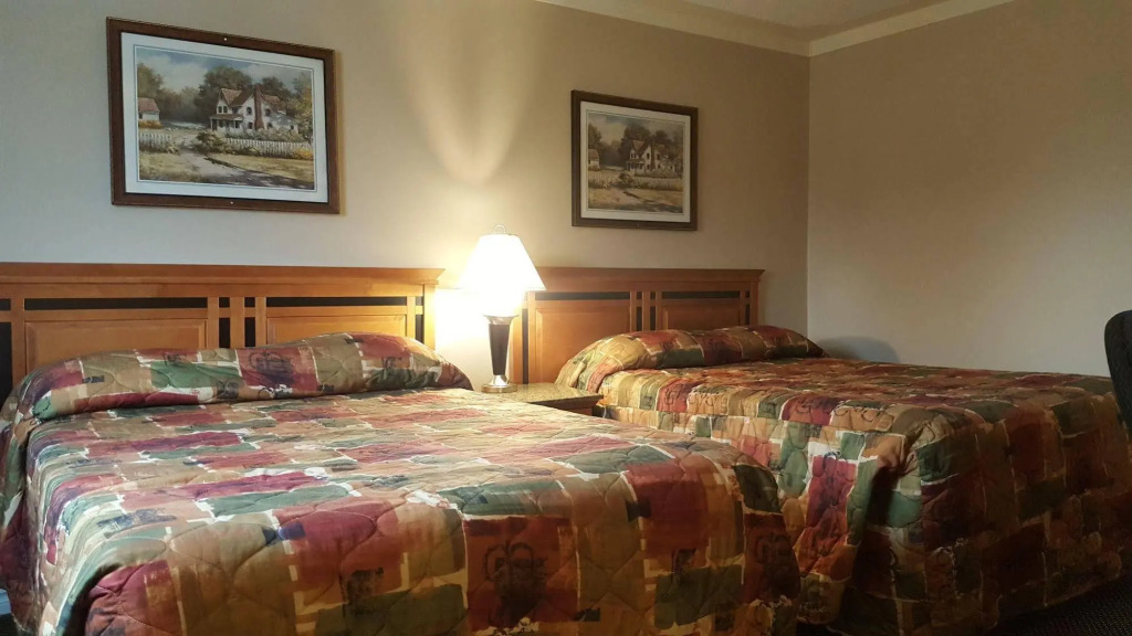 Sunrise Motel