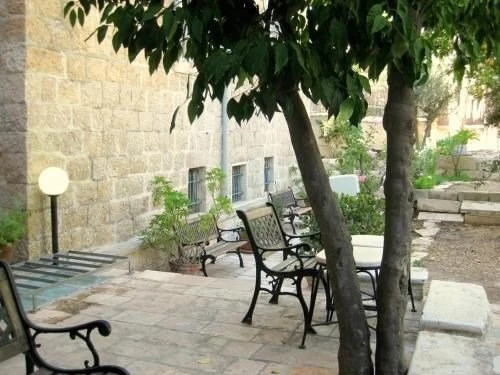 Heart of Jerusalem - Magas House