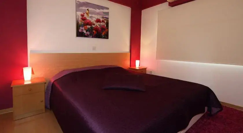 Halcon Molos Apartment