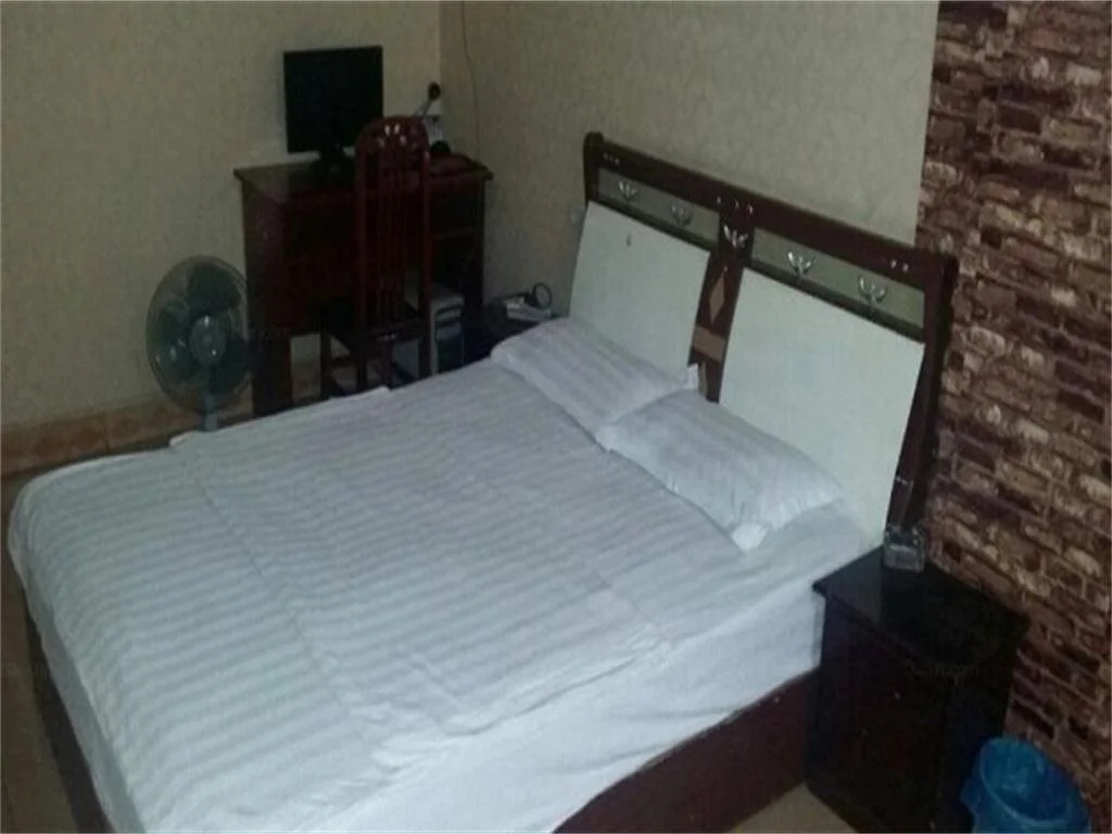 Xuanhan Huaxin Hotel