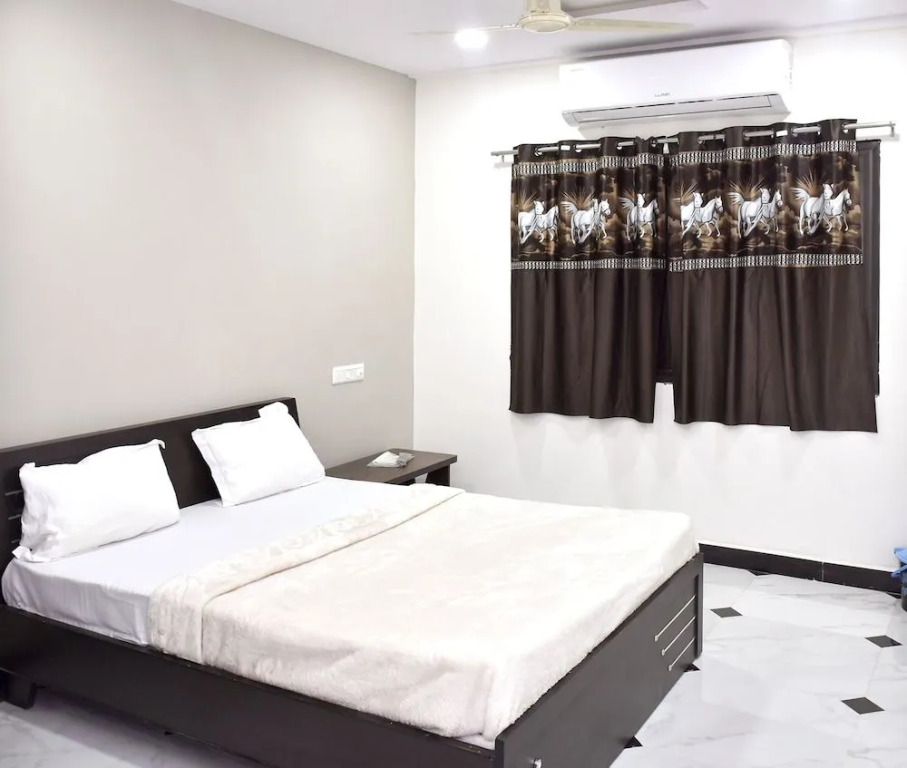 Hotel Zorba