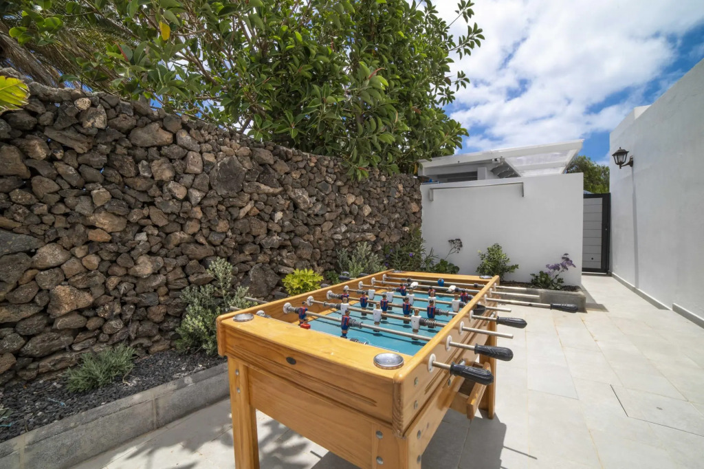 Ananda (L1) in Tias with 4 bedrooms and 4 bathrooms