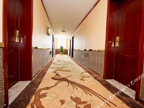 HuaYiHotel(Xi'an University of Science and Technology Store)