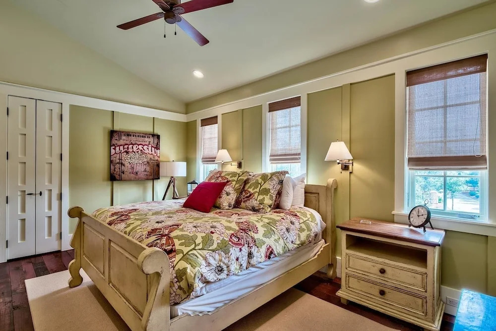 "Stress Free" - Golf Cart - Pool - Exquisite, 6 bedroom, new construction home - WaterColor home