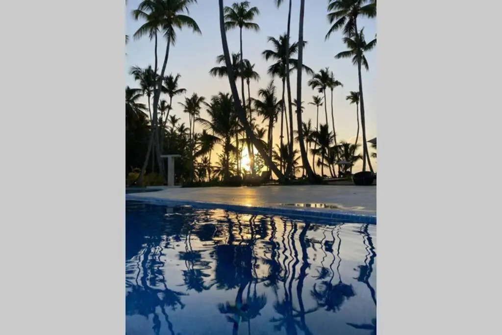 Apartment on the beach with pool and restaurant