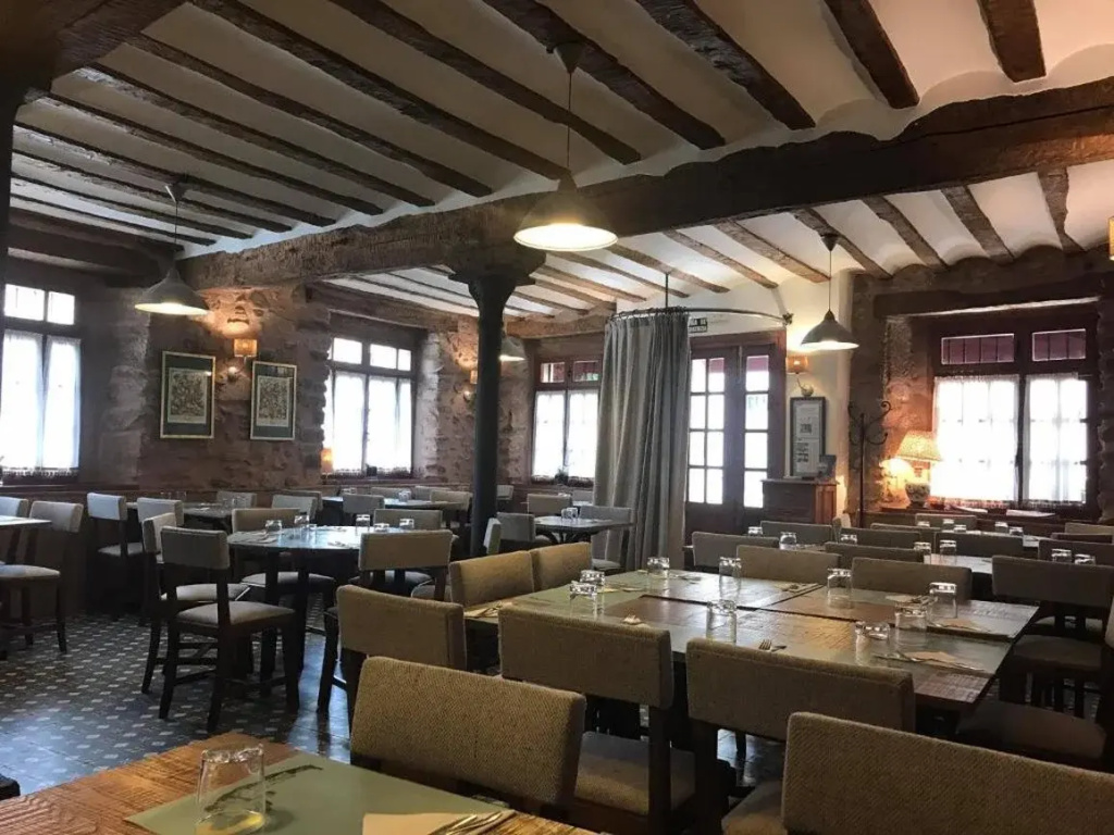 Hotel Echaurren Relais & Châteaux