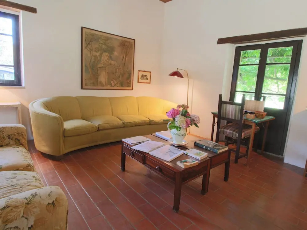 Farmhouse in Umbertide Near Lake Trasimeno