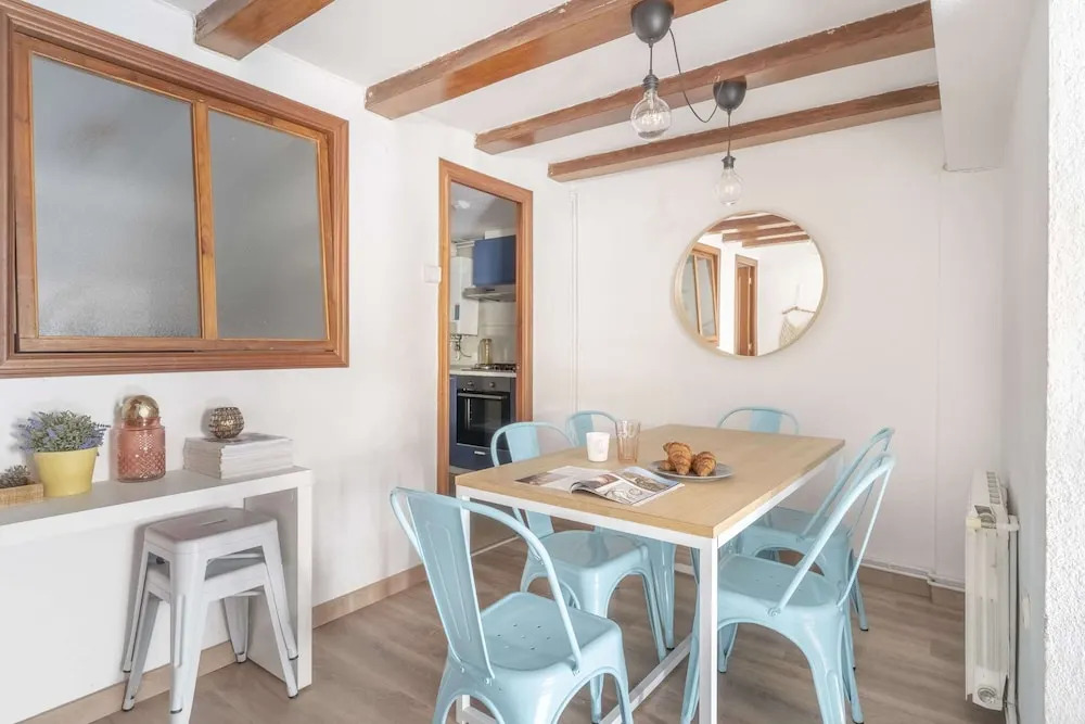 Aragó large and cozy 3br apartment