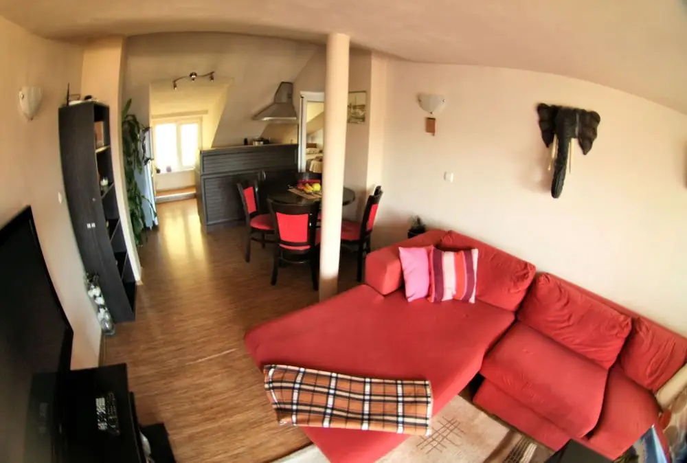 Sea view apartment in the city heart