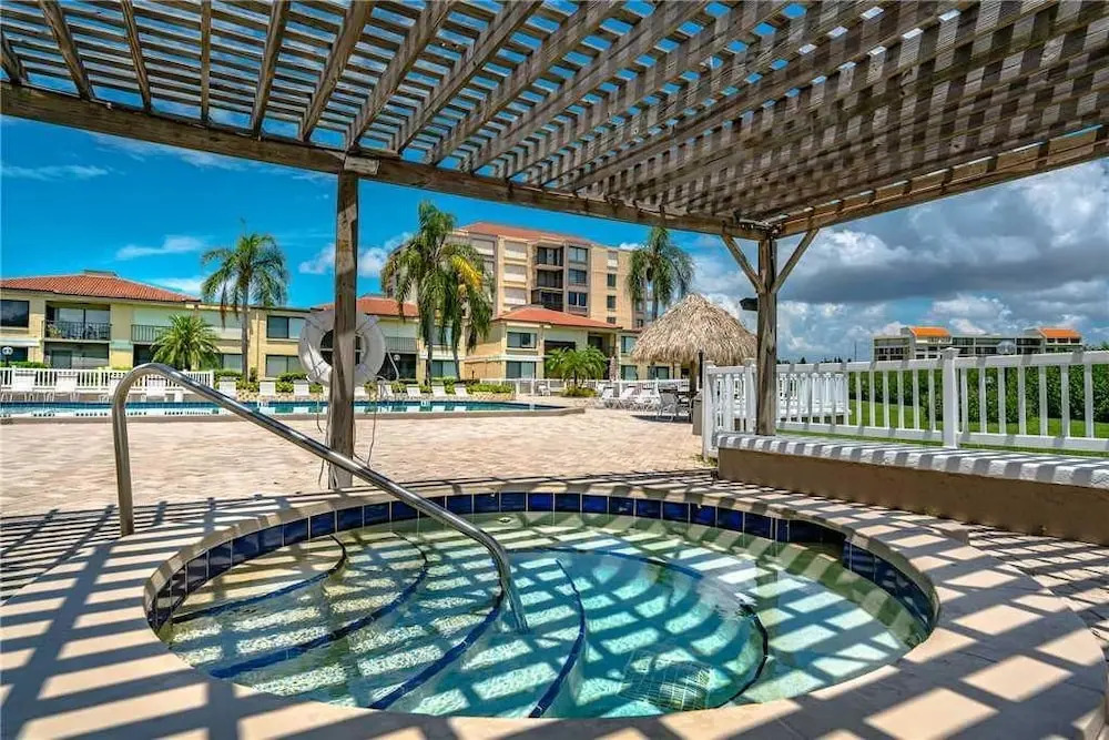 Palma Del Mar Unit 210B - Two Bedroom Condo