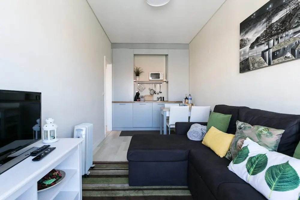 Tripas-Coração,Luxury Corner Apartments in Santa Catarina, Balcony & City Views