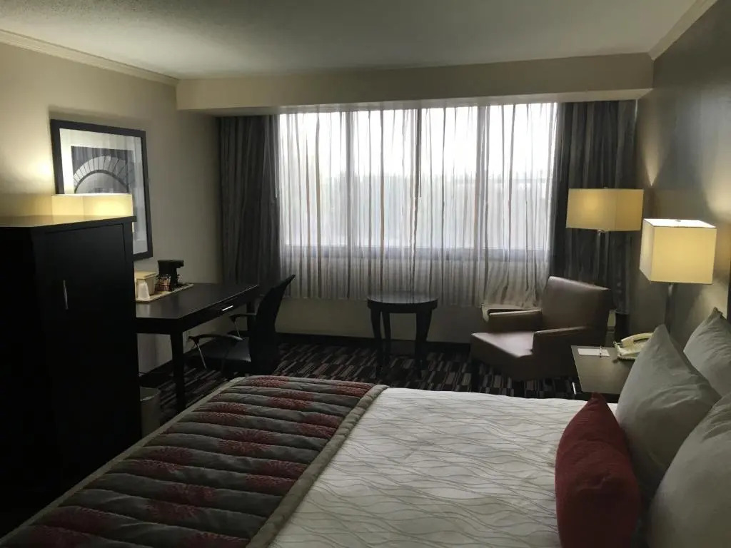 Ramada Plaza & Conf Center by Wyndham Charlotte Airport