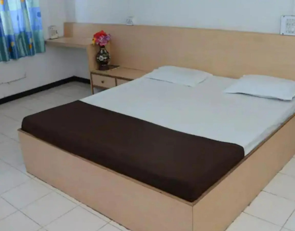 Hotel Rahi