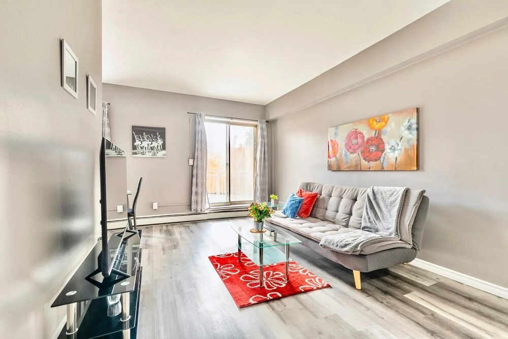 Cozy 1 King BR Apt w Netflix - Prime Location