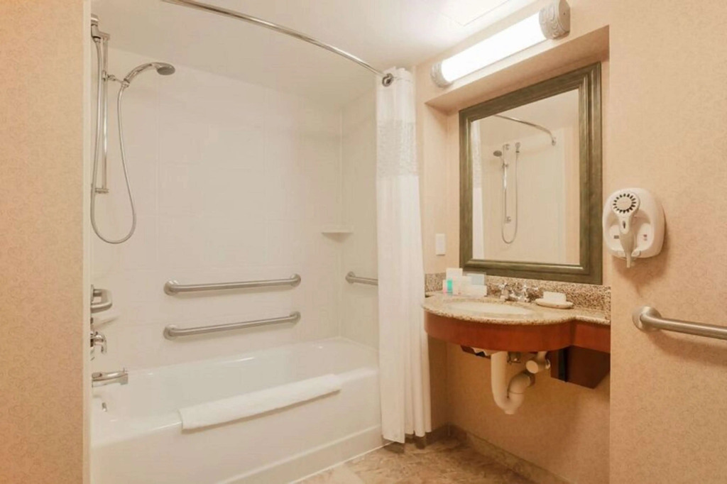 Hampton Inn & Suites Poughkeepsie