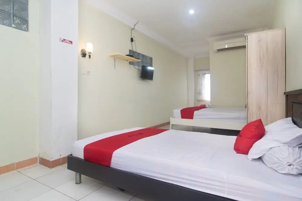 RedDoorz @ Frans Seda Kupang