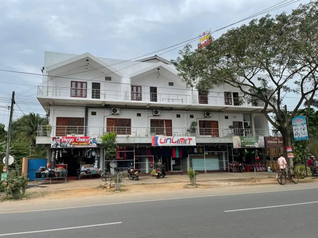 Thisha Hotel & Restaurant