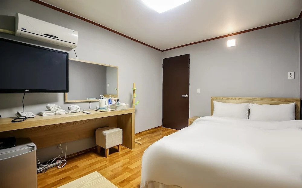 Hi, Jecheon
