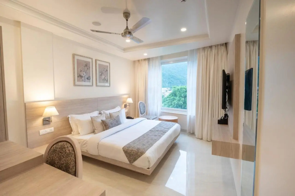 Terrakotta Rishikesh
