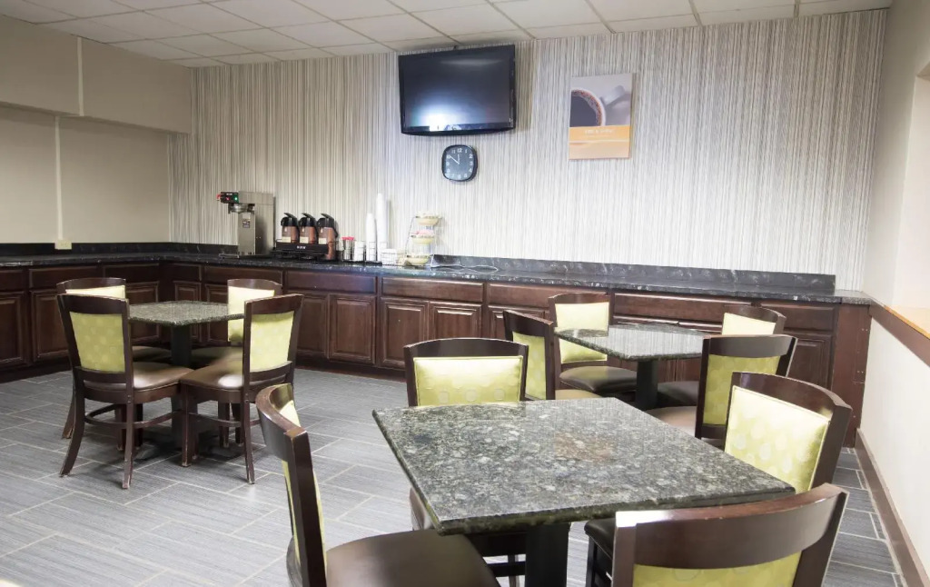 Motel 6-Clarion, PA