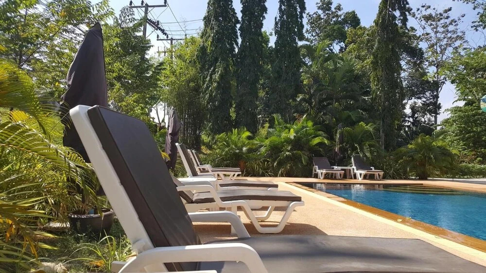 Lanta Lily Resort