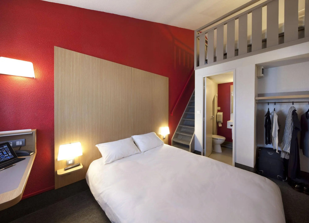 B&B HOTEL Laval Changé