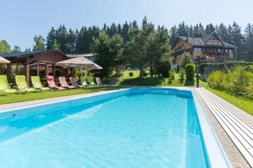 Hotel SLUNEČNÁ LOUKA